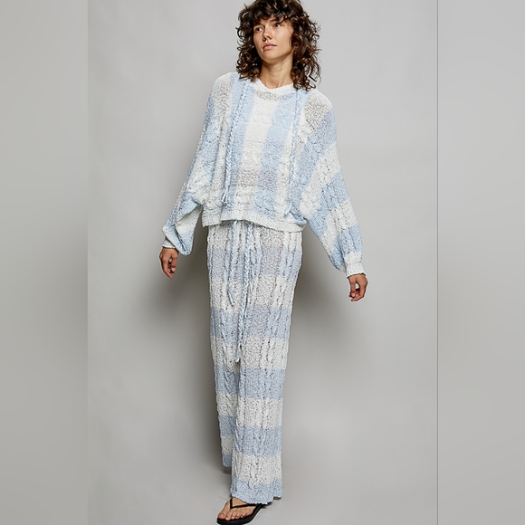 ​POL Blue & White Striped Cable Knit Hoodie & Wide Leg Pant Coordinated Set - Picture 2 of 12